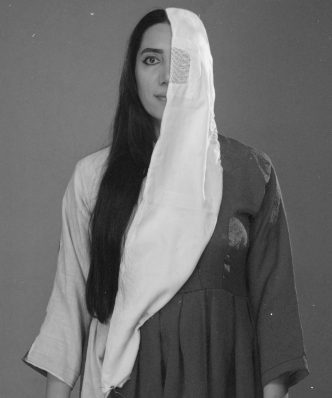Herzliche Einladung zur Vernissage und Ausstellung der afghanischen Künstlerin Mujaheda Khowajazada "Leben hinter dem Schleier"